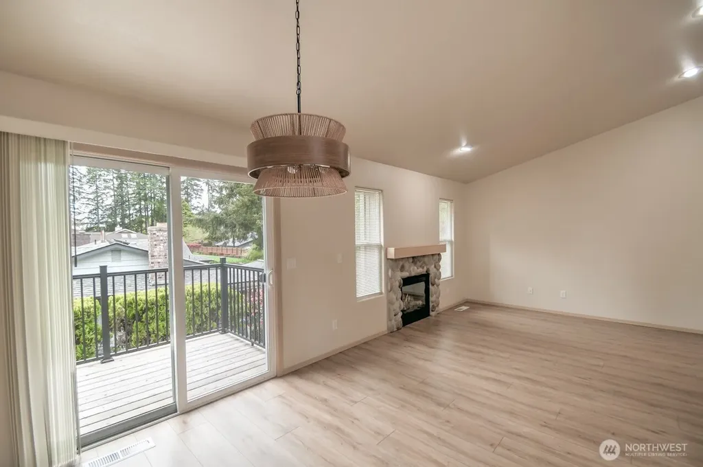 265 SE Valley View Way Chehalis WA 98532