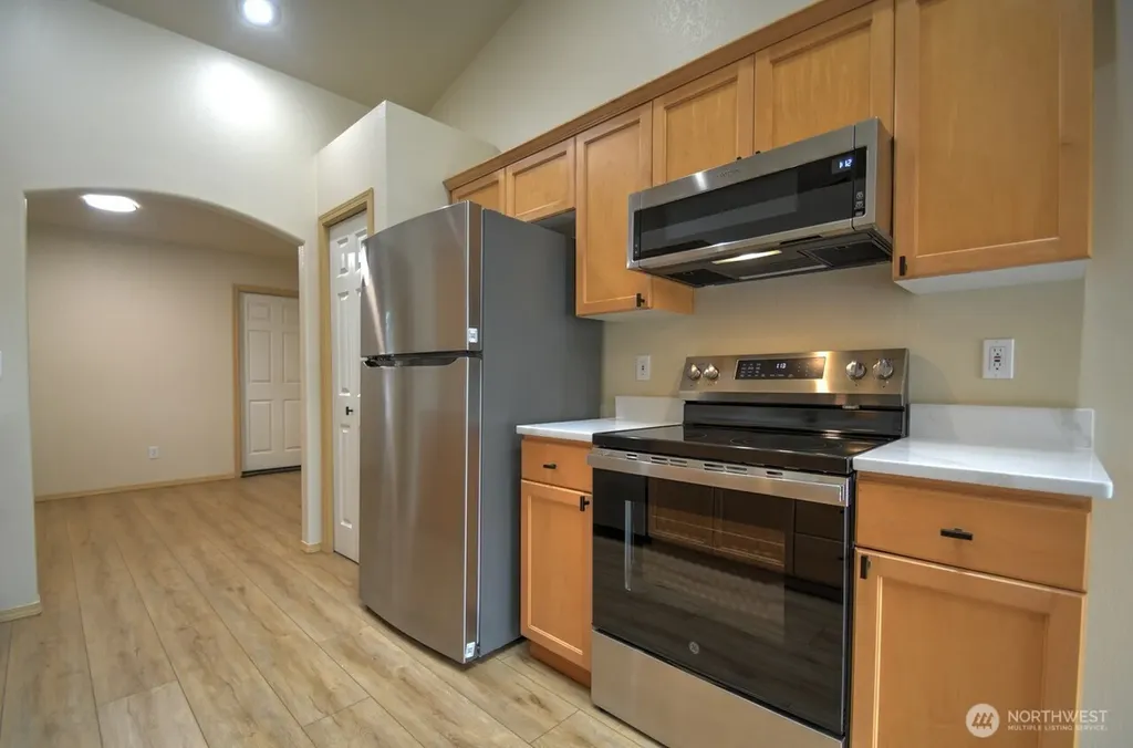 265 SE Valley View Way Chehalis WA 98532