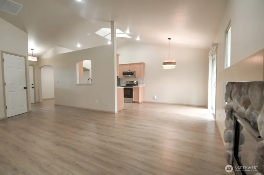 265 SE Valley View Way Chehalis WA 98532