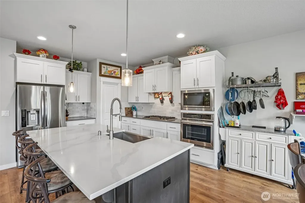 7600 NE 176th Avenue Vancouver WA 98682