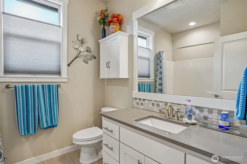 7600 NE 176th Avenue Vancouver WA 98682