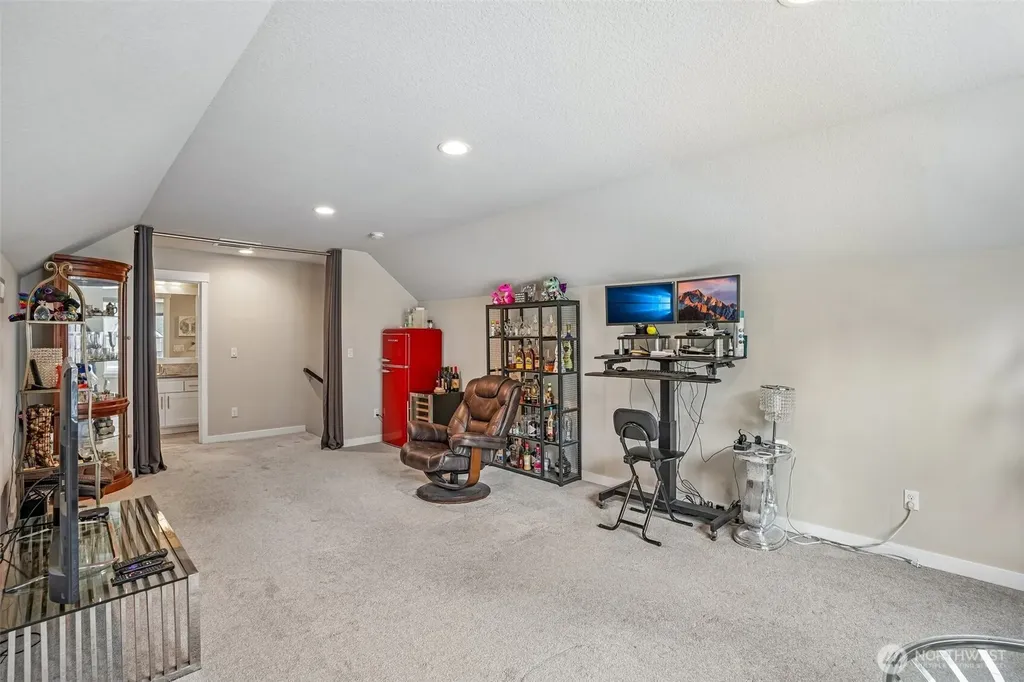 7600 NE 176th Avenue Vancouver WA 98682