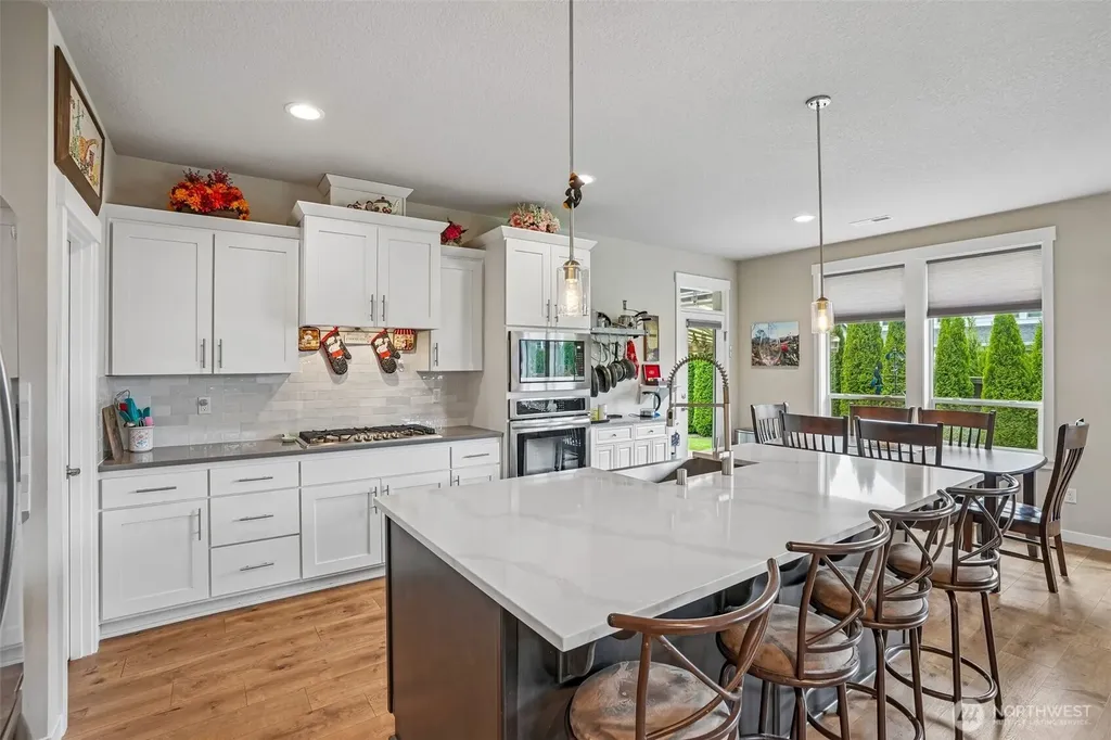 7600 NE 176th Avenue Vancouver WA 98682