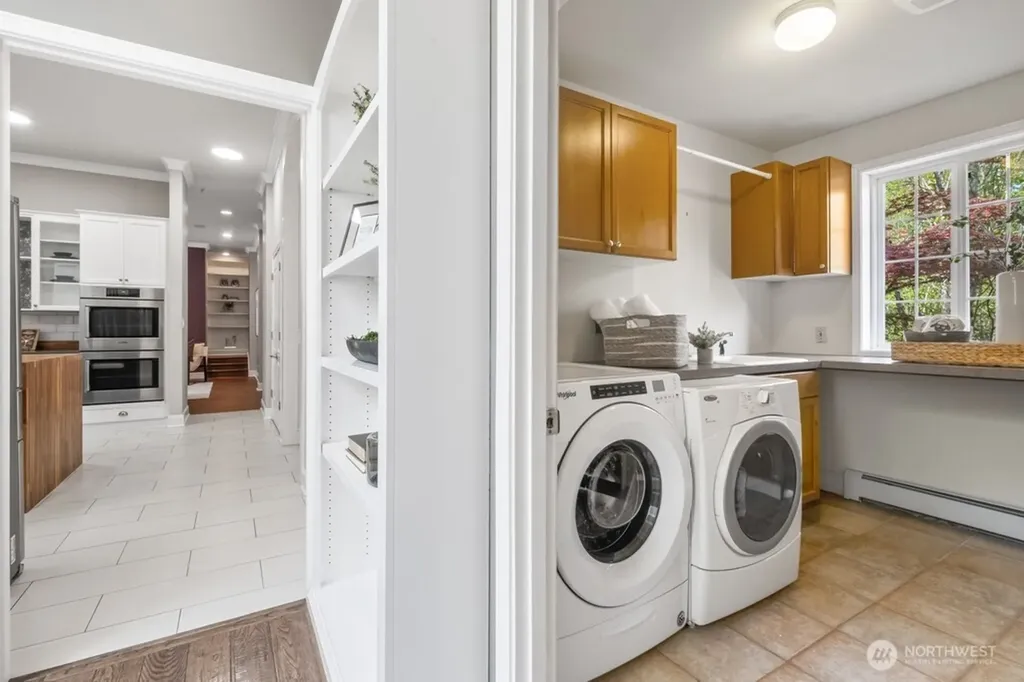 17247 SE 54th Place Bellevue WA 98006