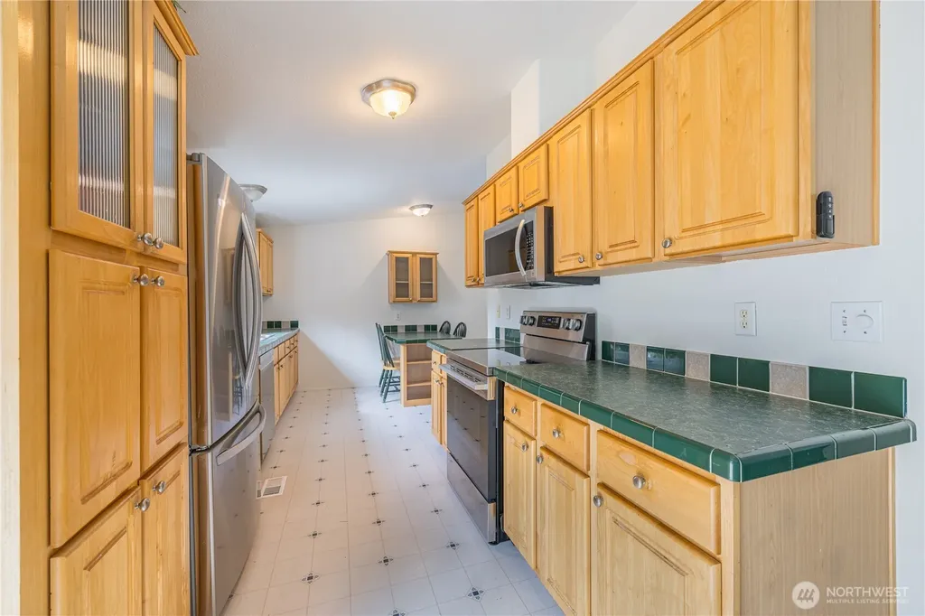 122 Derrick Road Port Angeles WA 98362