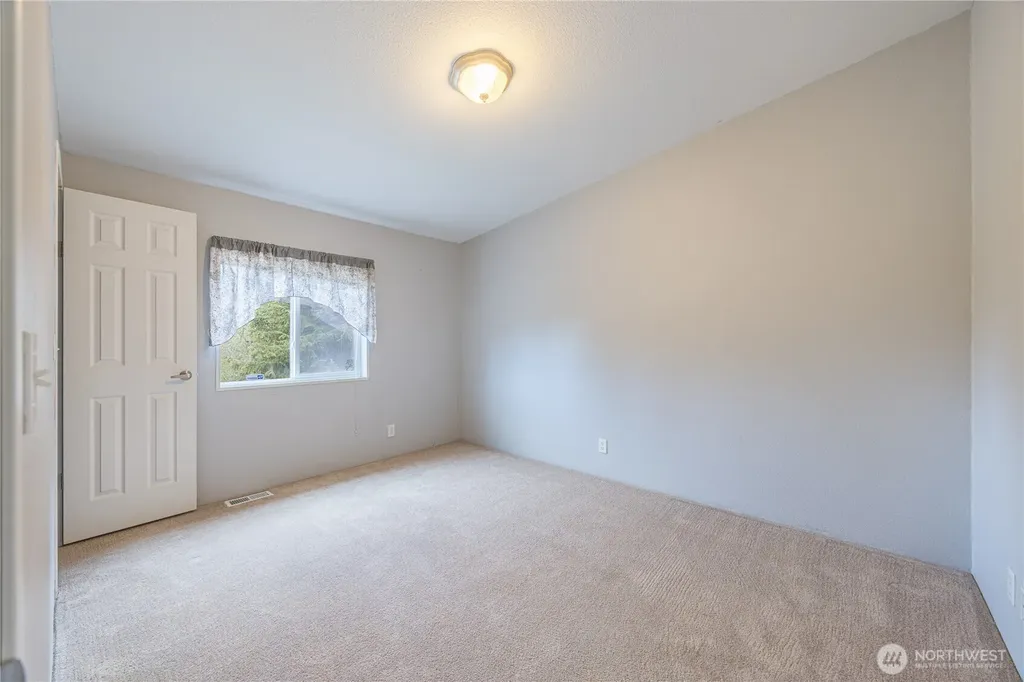 122 Derrick Road Port Angeles WA 98362