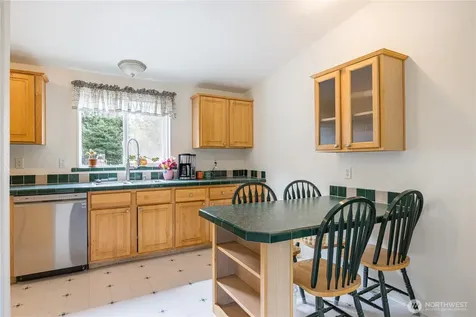 122 Derrick Road Port Angeles WA 98362