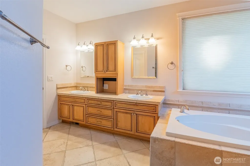 724 Alma Lane SE Olympia WA 98513