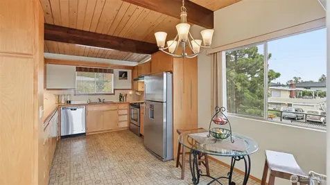 1401 Lincoln Avenue NE Renton WA 98056