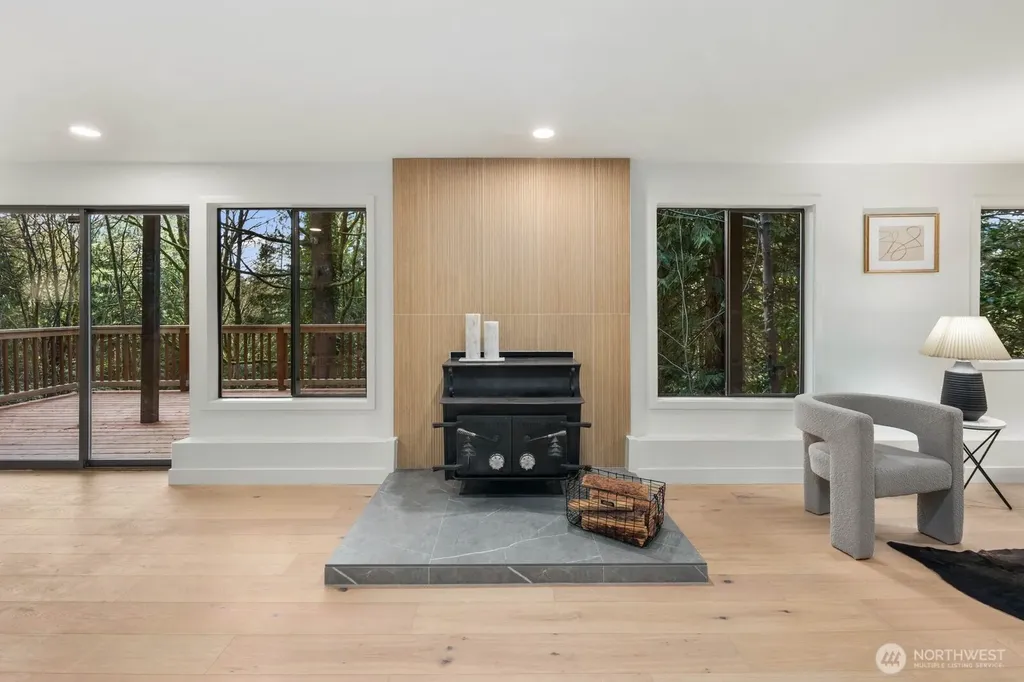 25529 SE 159th Street Issaquah WA 98027
