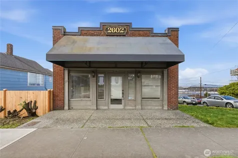 2602 Grand Avenue Everett WA 98201