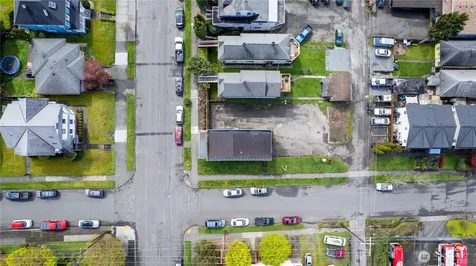 2602 Grand Avenue Everett WA 98201