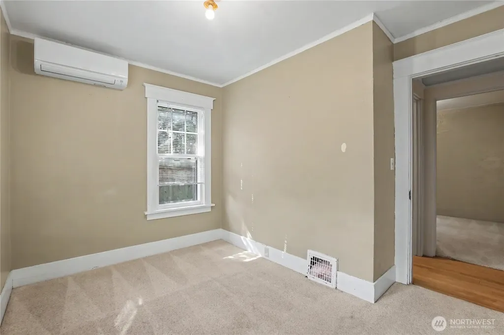 819 Midway Avenue NW Olympia WA 98502