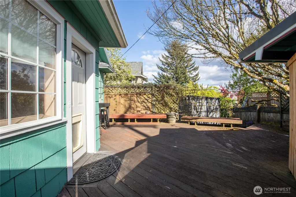 819 Midway Avenue NW Olympia WA 98502