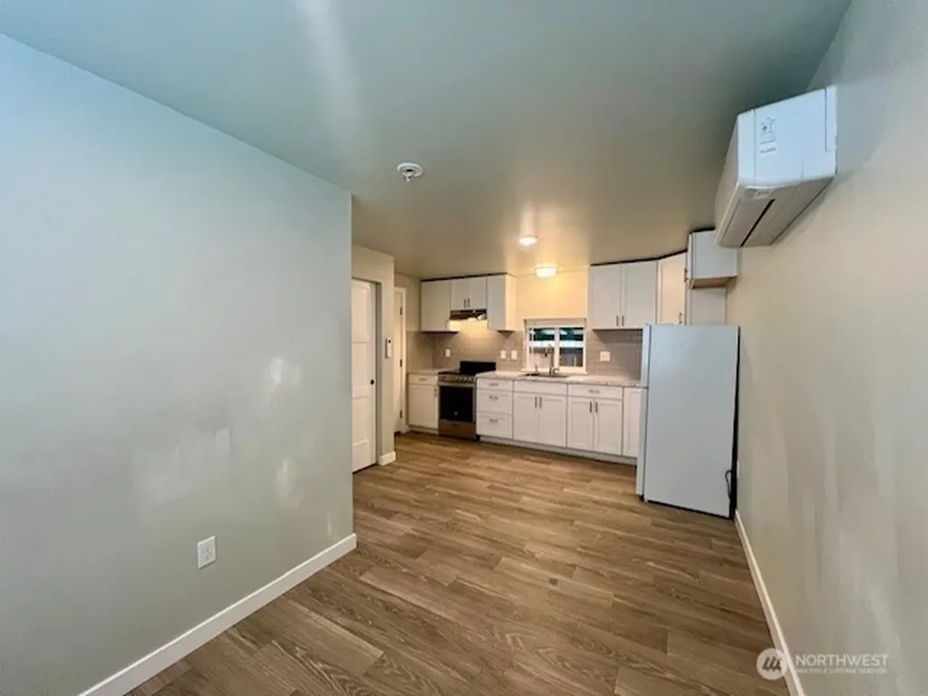 819 Midway Avenue NW Olympia WA 98502