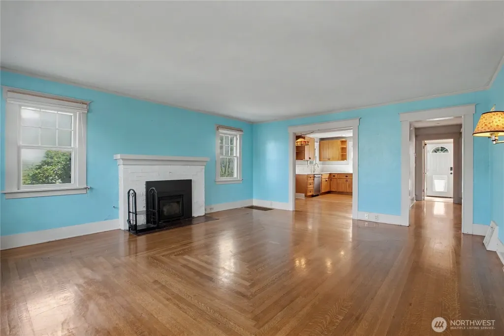819 Midway Avenue NW Olympia WA 98502
