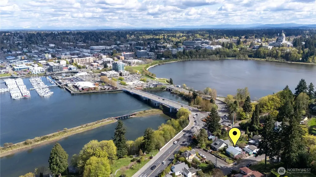 819 Midway Avenue NW Olympia WA 98502