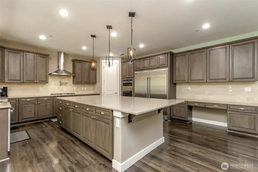 20531 SE 258th Place Covington WA 98042