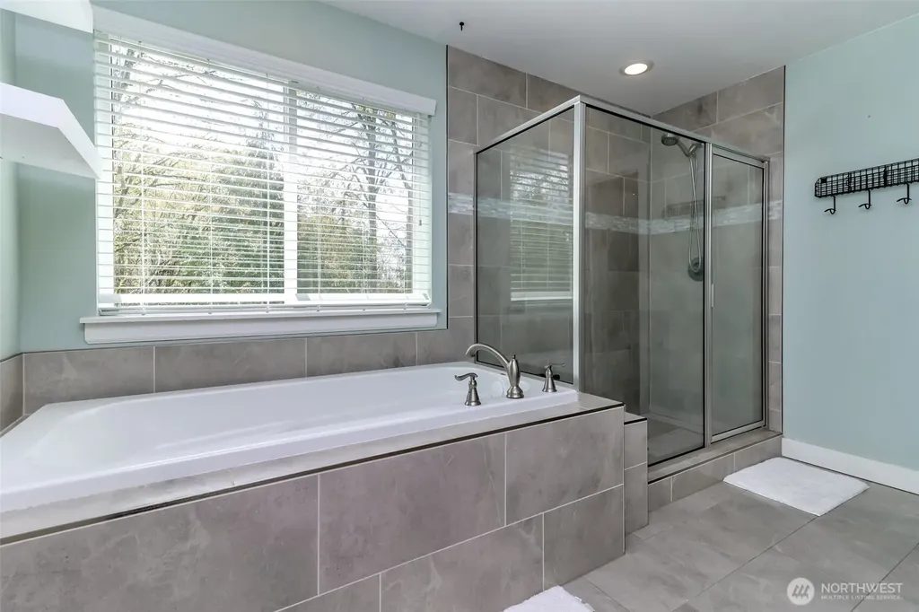 20531 SE 258th Place Covington WA 98042