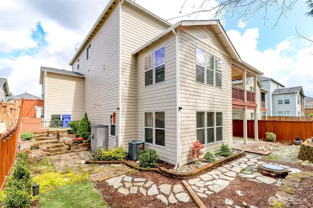 20531 SE 258th Place Covington WA 98042