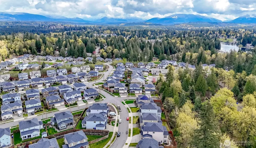 20531 SE 258th Place Covington WA 98042