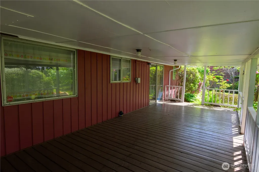 5304 108th Street SW Lakewood WA 98499
