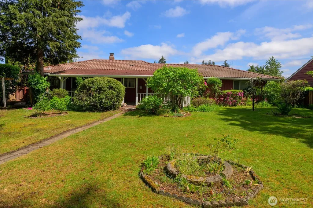 5304 108th Street SW Lakewood WA 98499