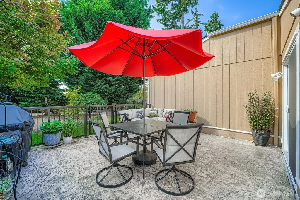 230 105th St E Tacoma WA 98455