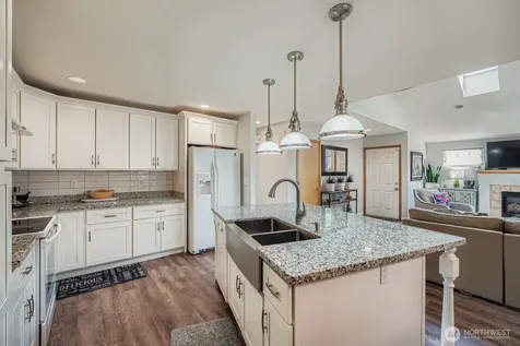 230 105th St E Tacoma WA 98455