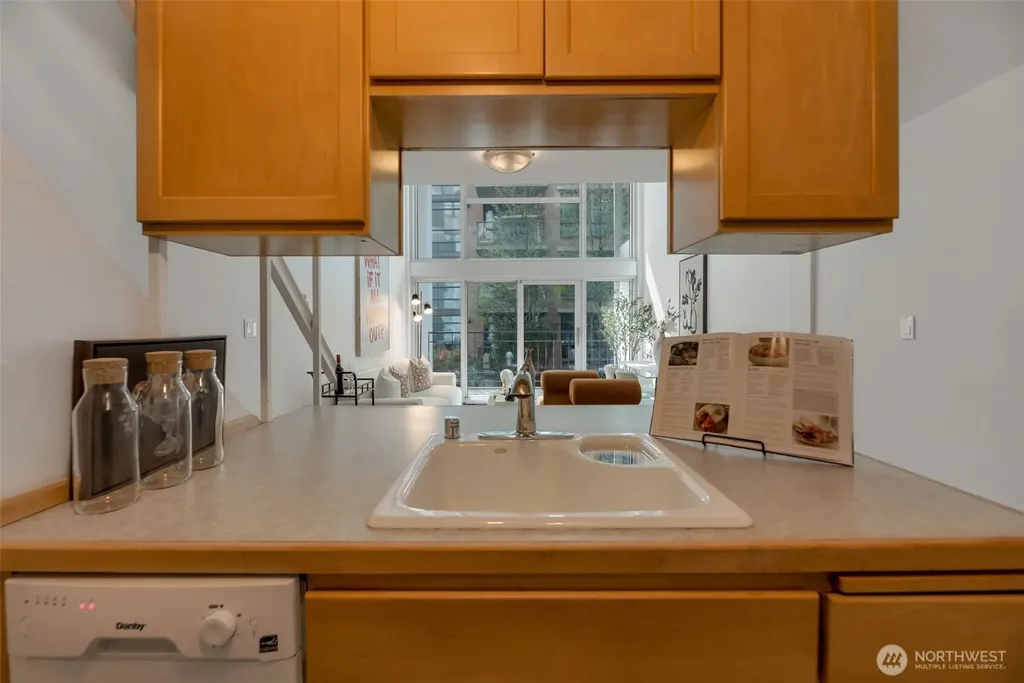1000 Union Street E Seattle WA 98101