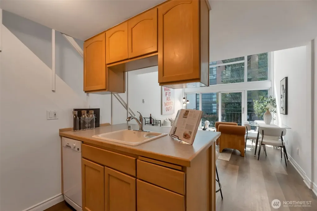 1000 Union Street E Seattle WA 98101