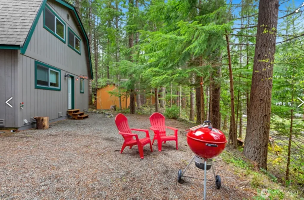 16319 Alpine Drive E Enumclaw WA 98022