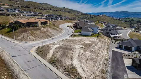100 Waterview Drive Chelan WA 98816