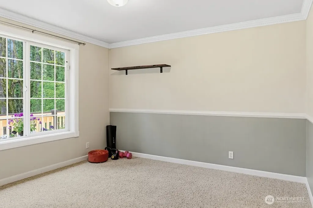 496 Pleasant Drive Bremerton WA 98312