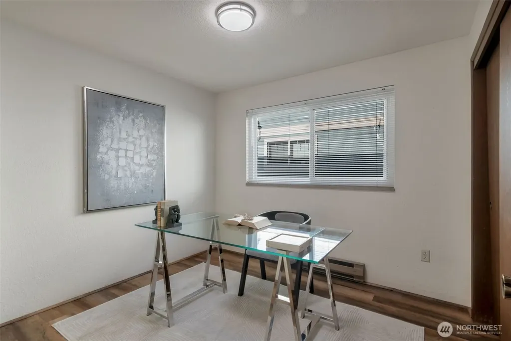 1722 NW 58th Street Seattle WA 98107