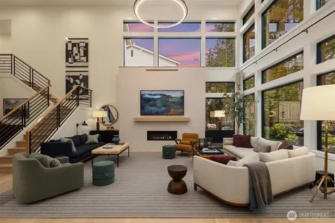 2131 104th Place SE Bellevue WA 98004