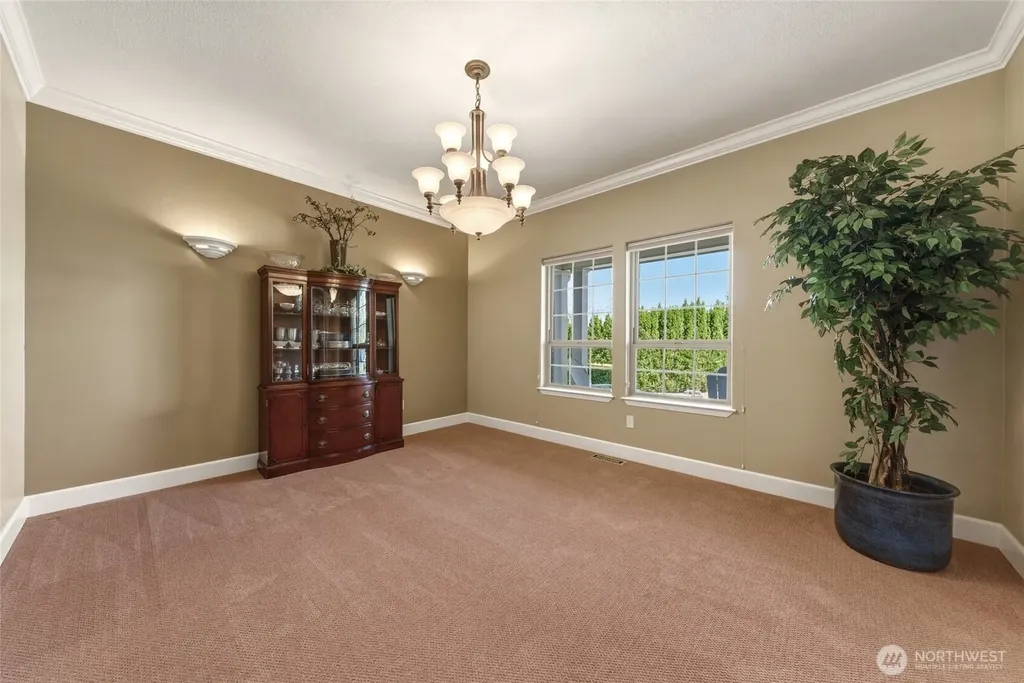 1875 SE Sunflower Court College Place WA 99324
