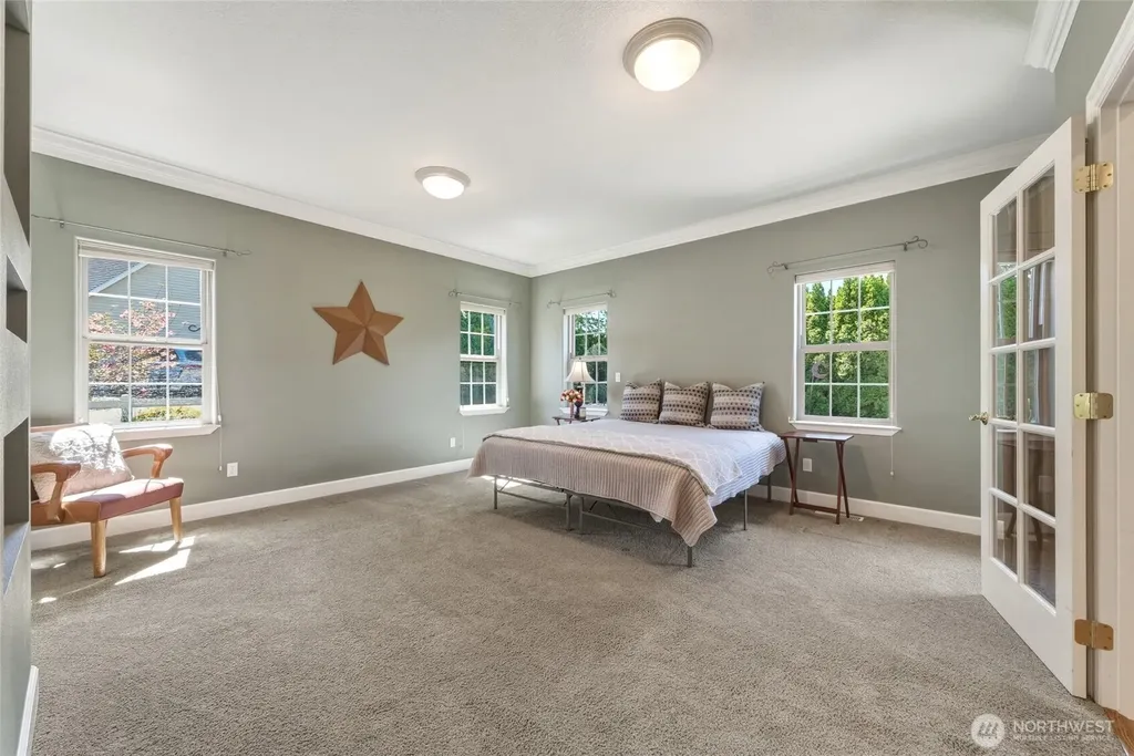 1875 SE Sunflower Court College Place WA 99324