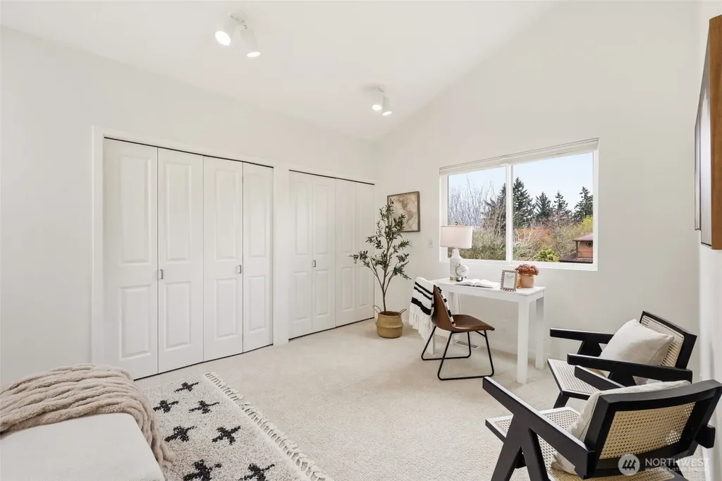 12311 87th Court NE Kirkland WA 98034