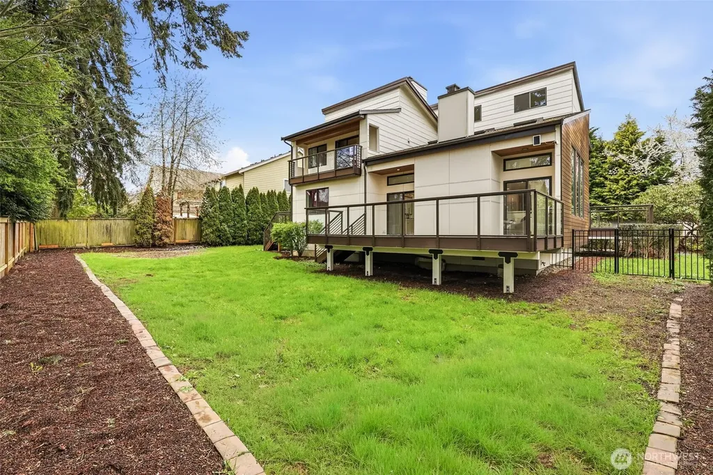 12311 87th Court NE Kirkland WA 98034