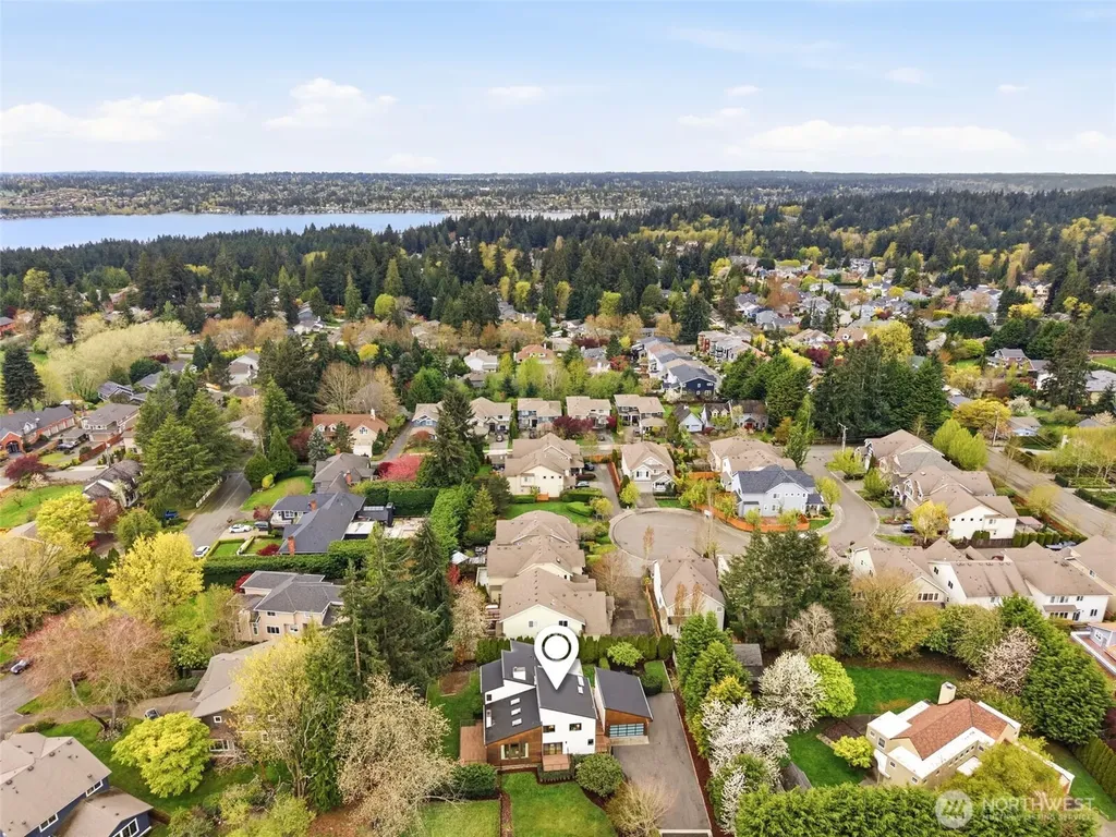 12311 87th Court NE Kirkland WA 98034