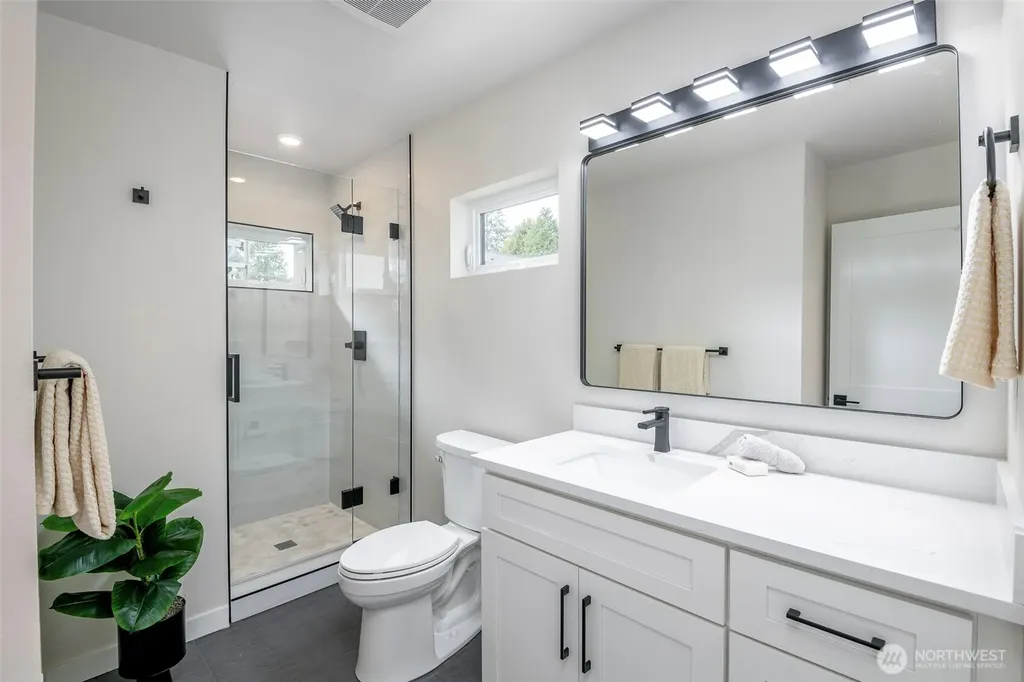 12646 NE 80th Street Kirkland WA 98033