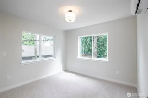 12646 NE 80th Street Kirkland WA 98033