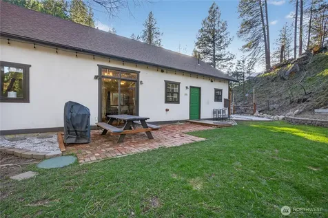 11550 Us Highway 2 Leavenworth WA 98826