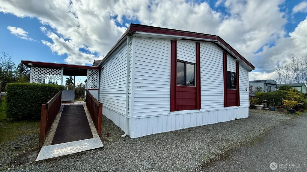 3715 152nd Street NE Marysville WA 98271