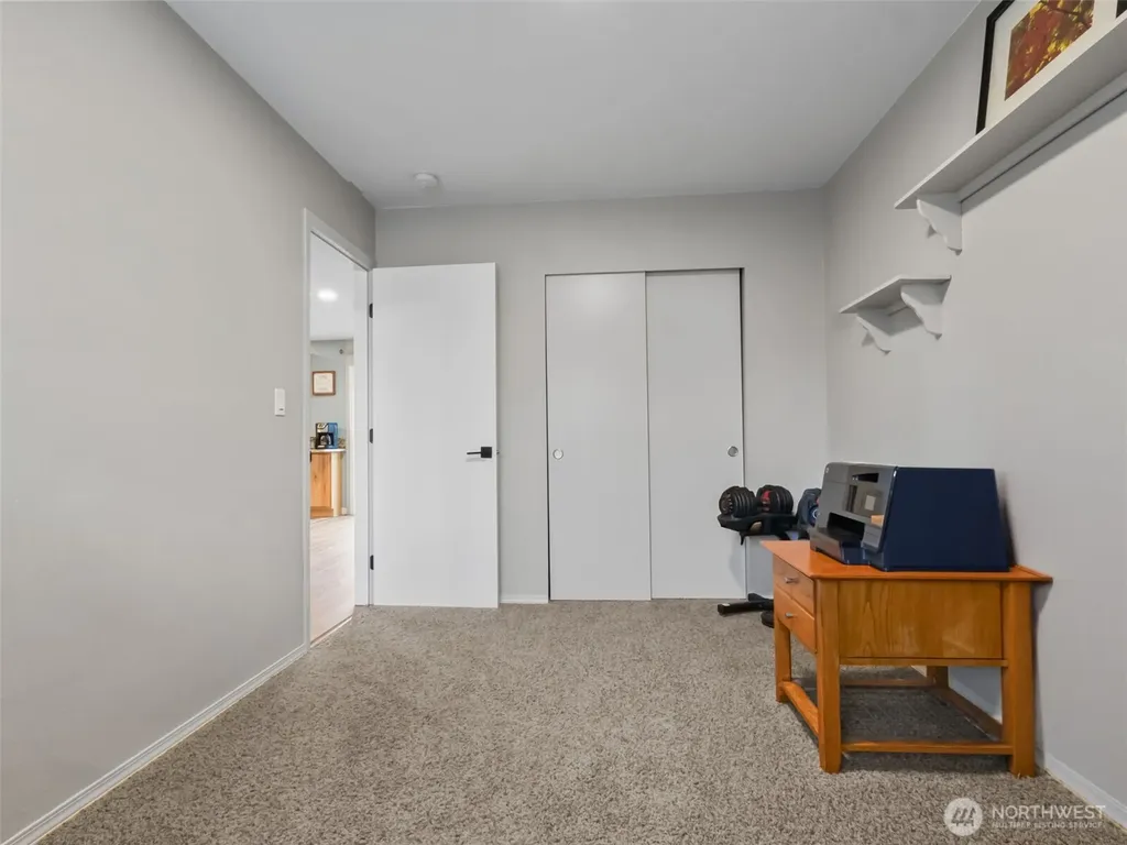 20110 Rainy Lane SW Rochester WA 98579
