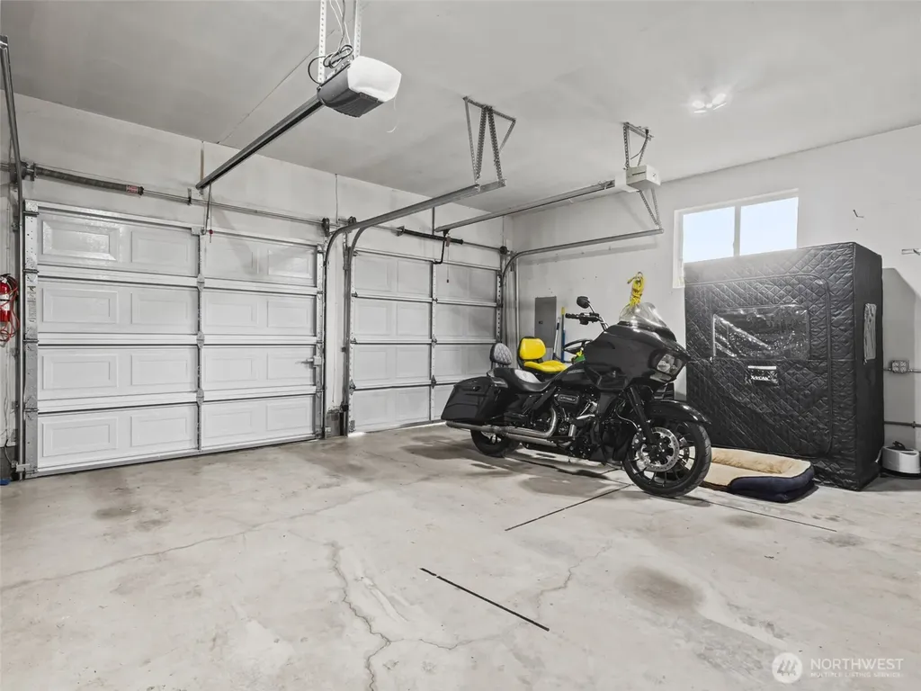 20110 Rainy Lane SW Rochester WA 98579