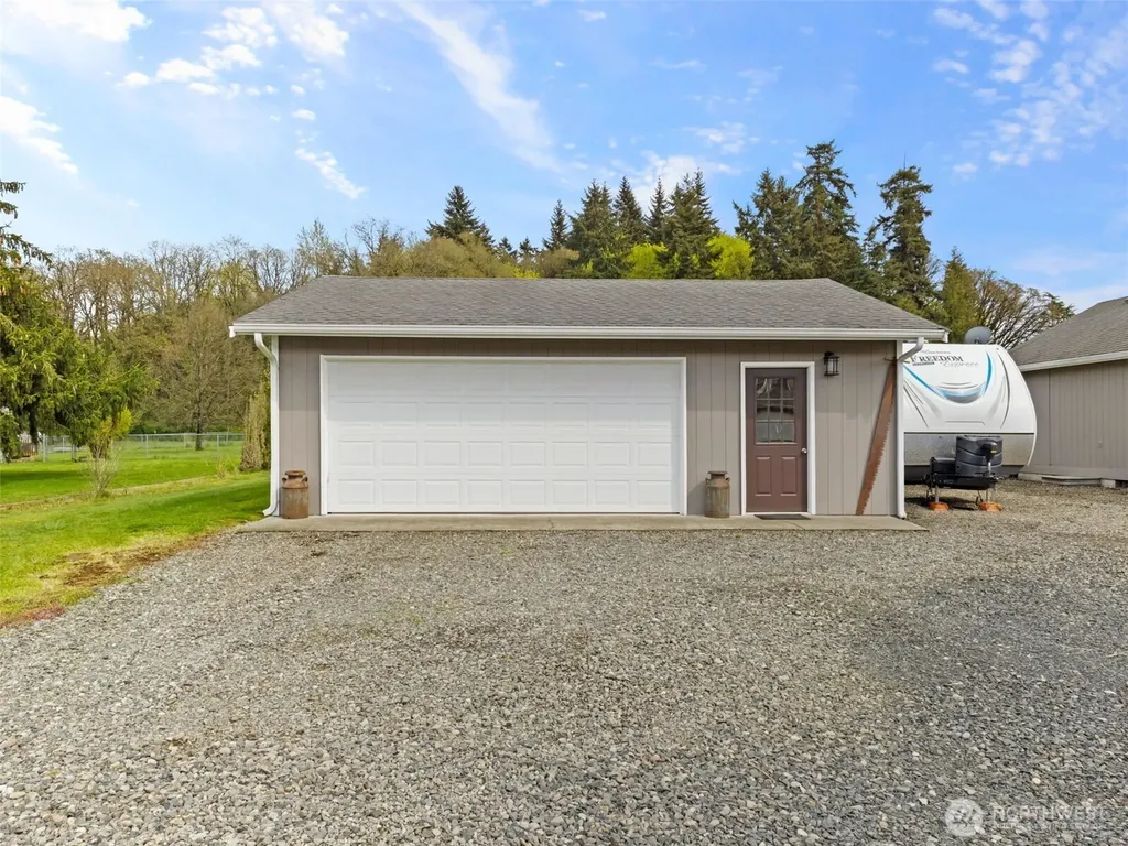 20110 Rainy Lane SW Rochester WA 98579
