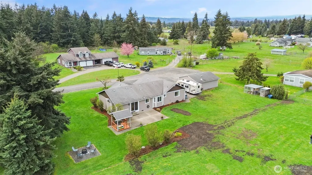 20110 Rainy Lane SW Rochester WA 98579