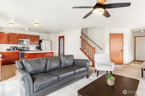 5148 Monarch Boulevard Mount Vernon WA 98273